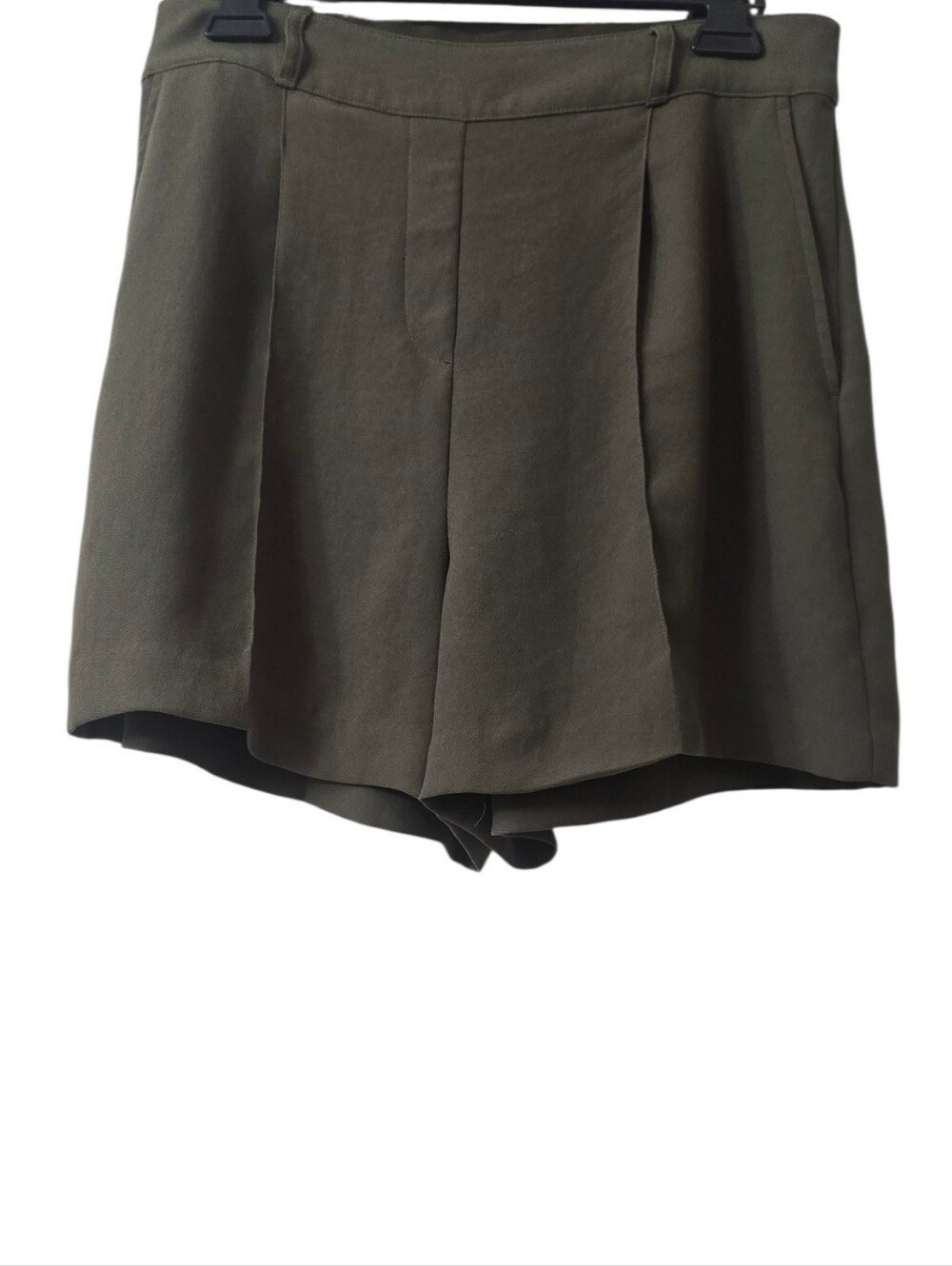 Spanx Carefree Crepe Pleated Trouser Shorts Size L